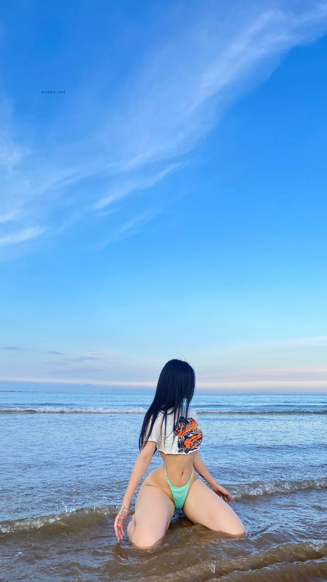 俏妞qiaoniuTT – 沙滩越野车丁字裤【13P】